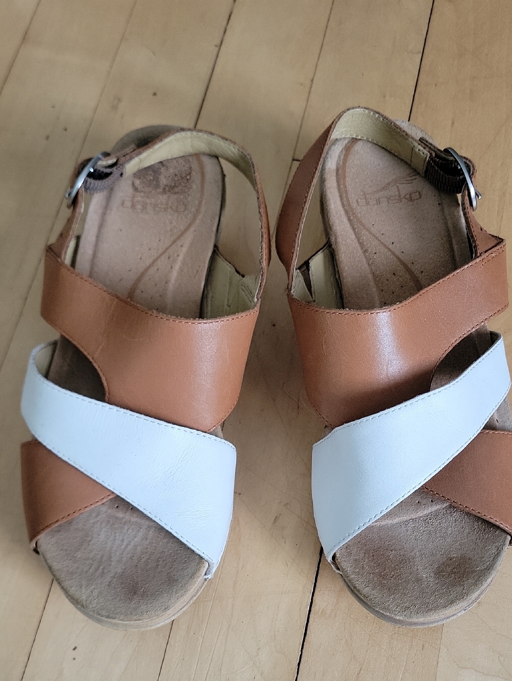 Dansko Tan and White Leather Slingback Sandal - 36